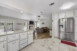 210 Shell Dr, Crestview, FL 32536 - Photo 17