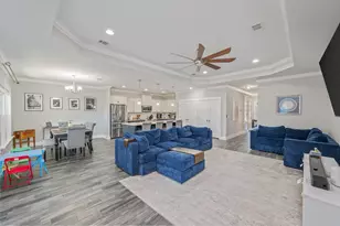 1504 W Ponderosa Rd, Fort Walton Beach, FL 32547 - Photo 9