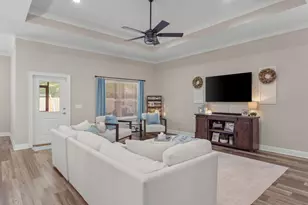 9073 E River Dr, Navarre, FL 32566 - Photo 9