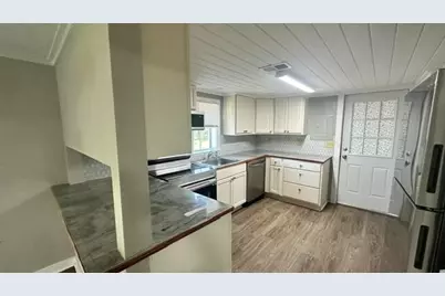 709 S 11th Street, Defuniak Springs, FL 32435 - Photo 7