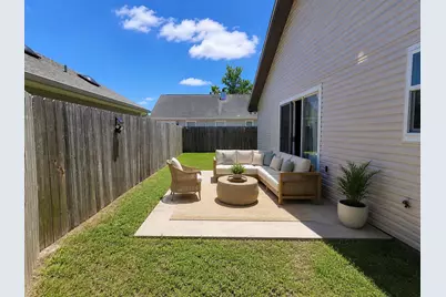 911 Lawton Court, Fort Walton Beach, FL 32547 - Photo 11