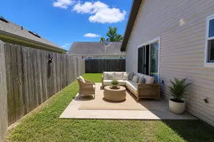 911 Lawton Ct, Fort Walton Beach, FL 32547 - Photo 11