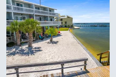 8522 Gulf Boulevard #APT 11, Navarre, FL 32566 - Photo 29
