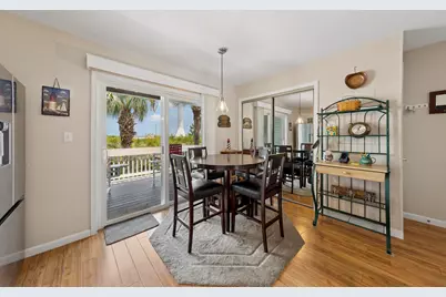 8522 Gulf Boulevard #APT 11, Navarre, FL 32566 - Photo 7