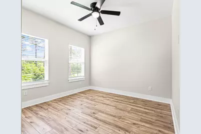 699 Pinewood Drive, Defuniak Springs, FL 32433 - Photo 13