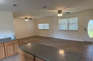 218 SW Rose Marie Ln, Fort Walton Beach, FL 32548 - Photo 7