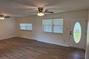 218 SW Rose Marie Ln, Fort Walton Beach, FL 32548 - Photo 3