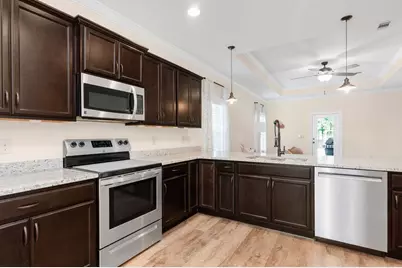 1900 Quince Avenue, Niceville, FL 32578 - Photo 13