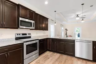 1900 Quince Ave, Niceville, FL 32578 - Photo 13