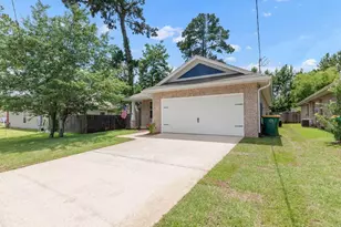 1900 Quince Ave, Niceville, FL 32578 - Photo 3