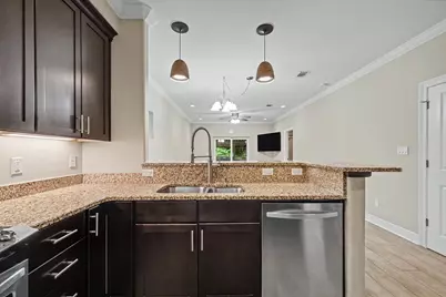 490 Soundview Court, Mary Esther, FL 32569 - Photo 9