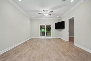 490 Soundview Ct, Mary Esther, FL 32569 - Photo 17