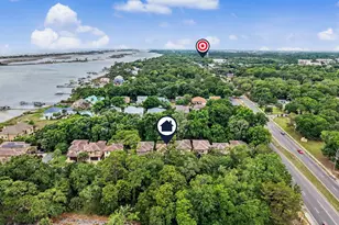 490 Soundview Ct, Mary Esther, FL 32569 - Photo 53