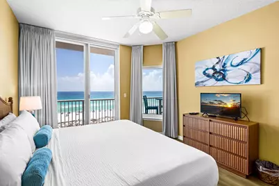 8575 Gulf Boulevard #UNIT 504, Navarre, FL 32566 - Photo 3