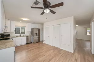 211 20th St, Niceville, FL 32578 - Photo 17