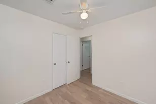 211 20th St, Niceville, FL 32578 - Photo 27