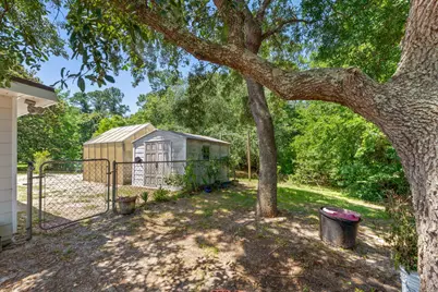 1929 Williams Creek Drive, Navarre, FL 32566 - Photo 43