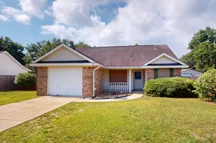 4717 Constellation Dr, Gulf Breeze, FL 32563 - Photo 1