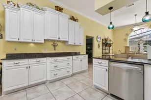 4242 Bobcat Cove, Niceville, FL 32578 - Photo 17