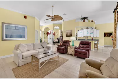 4242 Bobcat Cove, Niceville, FL 32578 - Photo 9