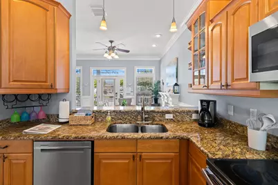 8319 Thomas Drive, Panama City Beach, FL 32408 - Photo 9