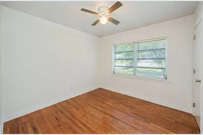 321 Washington Avenue, Valparaiso, FL 32580 - Photo 17
