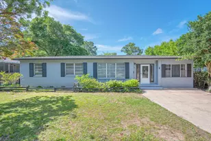 321 Washington Ave, Valparaiso, FL 32580 - Photo 1