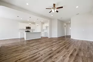 6114 Mildreds Wy, Crestview, FL 32539 - Photo 5