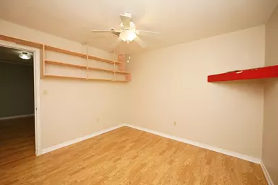 319 NW Briarwood Circle, Fort Walton Beach, FL 32548 - Photo 23