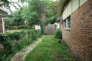 319 NW Briarwood Circle, Fort Walton Beach, FL 32548 - Photo 39