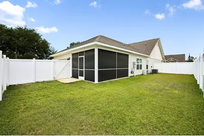16 Woodsorrel Street, Freeport, FL 32439 - Photo 7