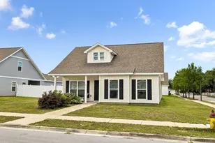 16 Woodsorrel St, Freeport, FL 32439 - Photo 1