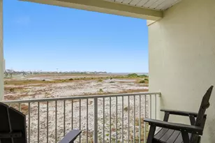8436 Gulf Blvd, Navarre, FL 32566 - Photo 23