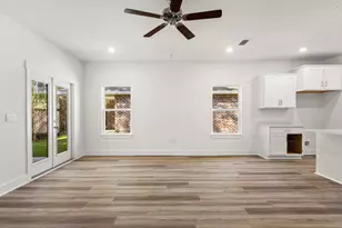 150 E Gray Owl Dr, Freeport, FL 32439 - Photo 11