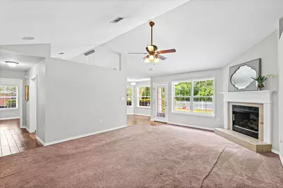 1434 William Faulkner Drive, Niceville, FL 32578 - Photo 11