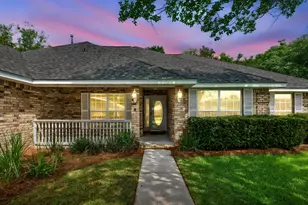 1434 William Faulkner Dr, Niceville, FL 32578 - Photo 3