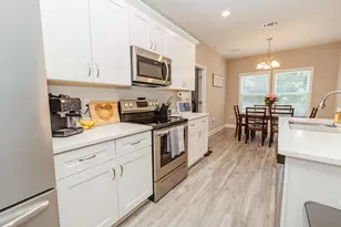 1512 Long Needle Ct, Baker, FL 32531 - Photo 11