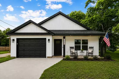 8090 3rd Street, Laurel Hill, FL 32567 - Photo 3