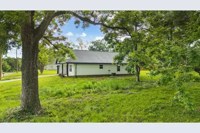 8090 3rd Street, Laurel Hill, FL 32567 - Photo 31