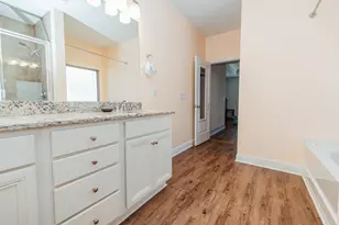 668 Teal St, Crestview, FL 32539 - Photo 19
