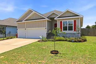 708 Quintana St, Crestview, FL 32539 - Photo 1