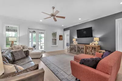 746 Prestwick Drive, Niceville, FL 32578 - Photo 27