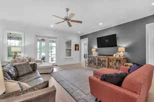 746 Prestwick Dr, Niceville, FL 32578 - Photo 27