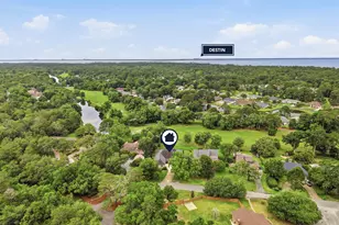 746 Prestwick Dr, Niceville, FL 32578 - Photo 3