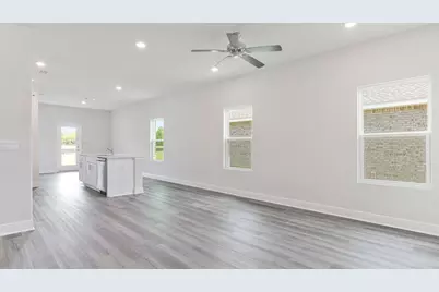 2126 Aqua Street, Gulf Breeze, FL 32563 - Photo 9