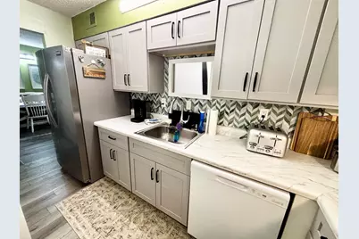 209 W Miracle Strip Parkway #D204, Mary Esther, FL 32569 - Photo 13