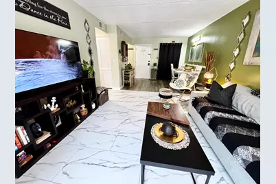 209 W Miracle Strip Parkway #D204, Mary Esther, FL 32569 - Photo 3