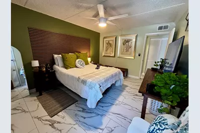 209 W Miracle Strip Parkway #D204, Mary Esther, FL 32569 - Photo 13
