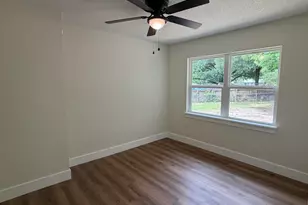 197 W North Ave, Crestview, FL 32536 - Photo 11