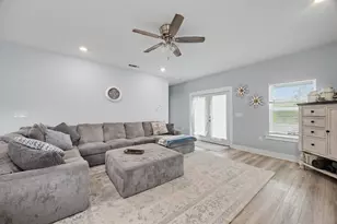 163 Blooming Cv, Crestview, FL 32539 - Photo 9